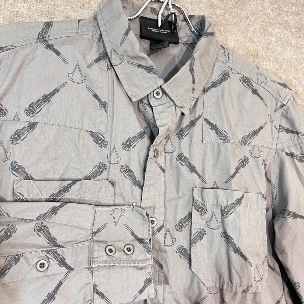 Assassin's Creed Hidden Blade Shirt Mens S Gray AOP Button Up Ubisoft Gamer